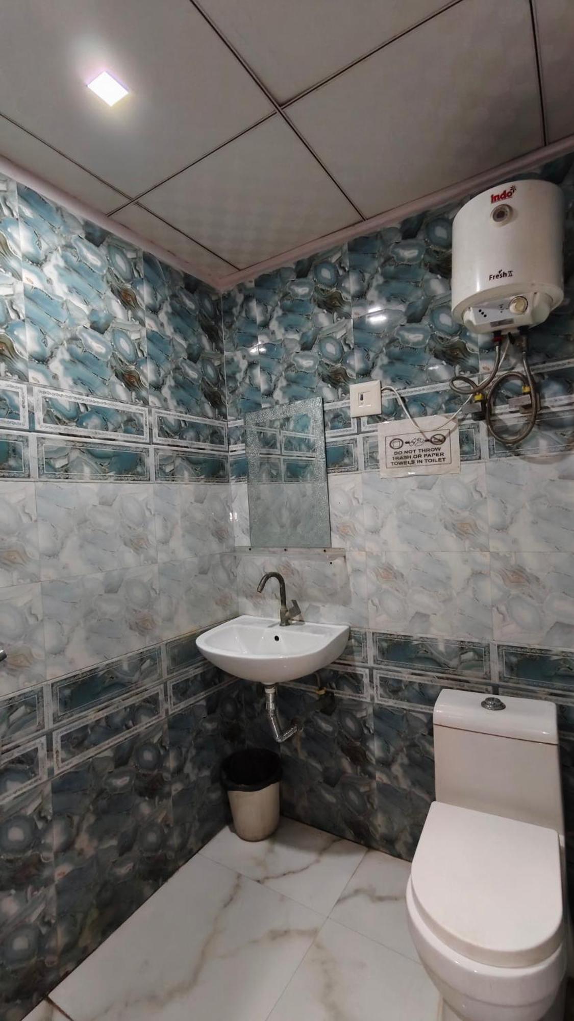 Rajdhani Guest House Faridabad Ngoại thất bức ảnh
